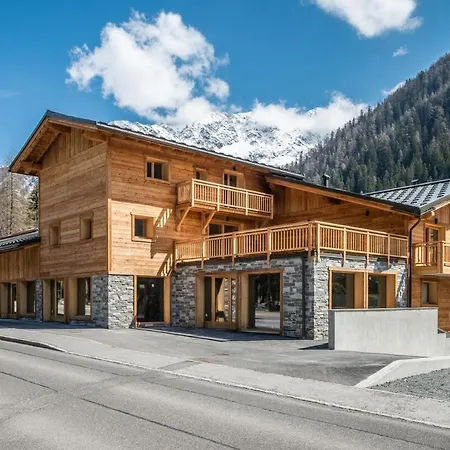 Sapelli Argentiere - By Emerald *