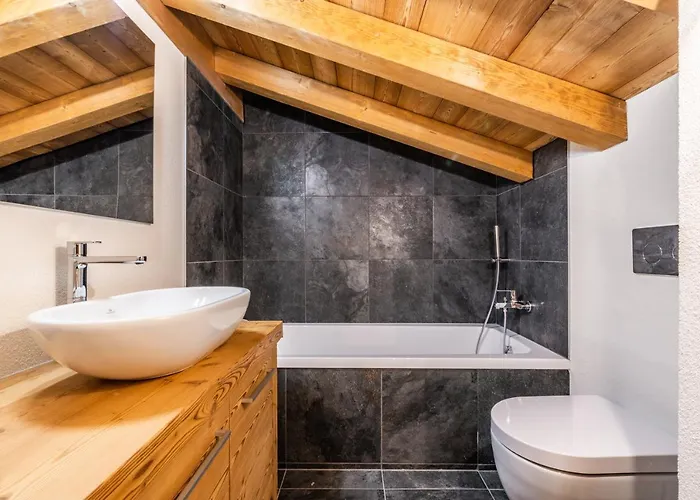 Sapelli Argentiere - By Emerald *