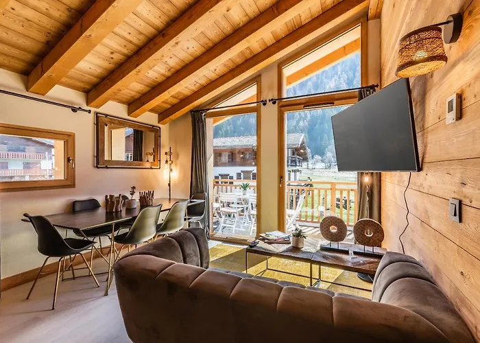 Sapelli Argentiere - By Emerald *