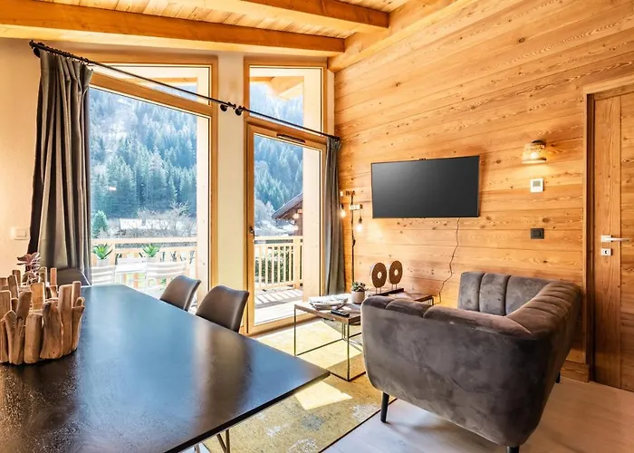 Sapelli Argentiere - By Emerald Apartament *